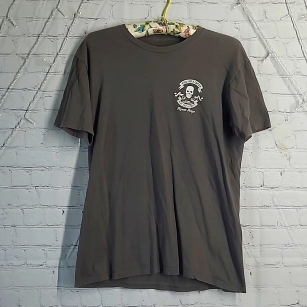 Margaritaville Pirate Pidgeon Forge Tennessee Skull Graphic Print Tshirt Mens M - Picture 6 of 14